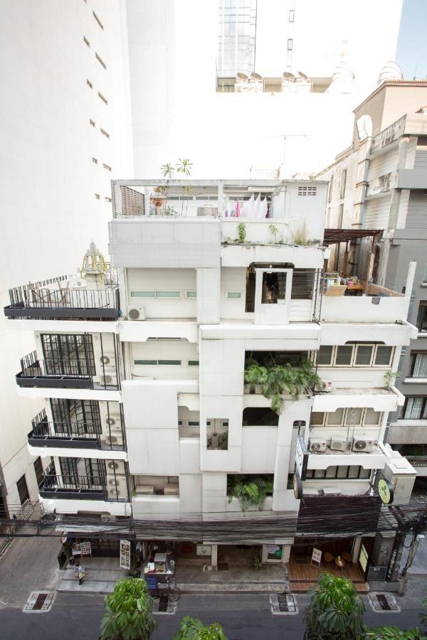 Qilombo Hostel Silom - Hq Bangkok Exterior foto